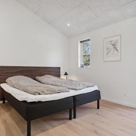 4 Bedroom Awesome In Nyaraló *