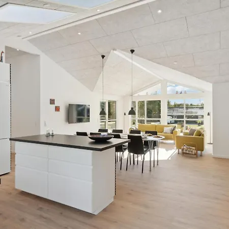 4 Bedroom Awesome In * Blokhus